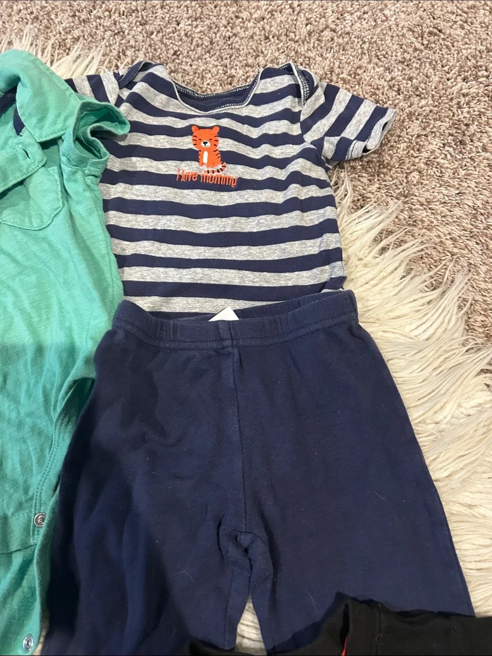 12 month boy mixed brands-Oshkosh Carters, Jumping Beans etc- Short sleeves